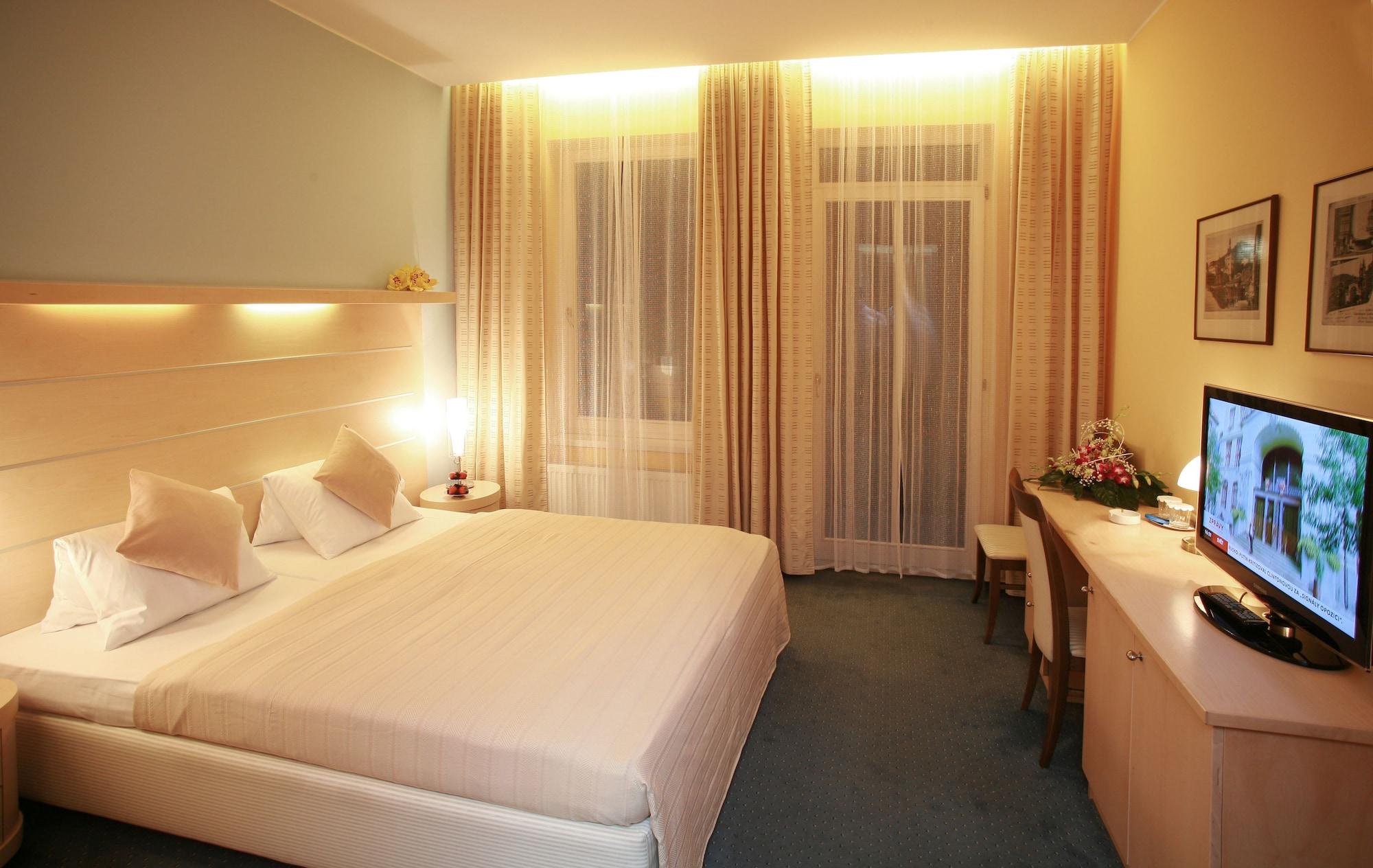 Venus Otel Karlovy Vary Dış mekan fotoğraf